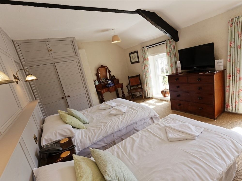 Rams Head Inn Dolton Eksteriør billede