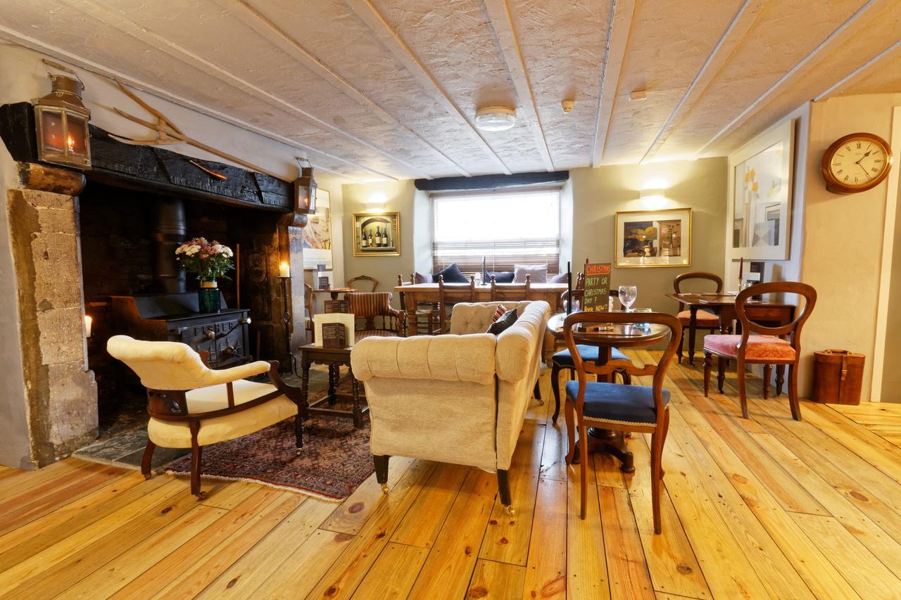 Rams Head Inn Dolton Eksteriør billede