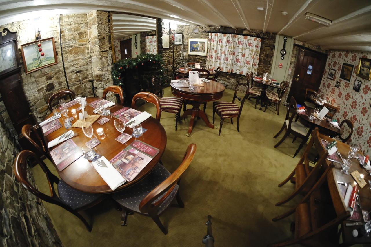 Rams Head Inn Dolton Eksteriør billede